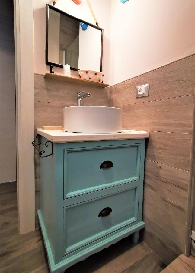 Bed and Breakfast Alcivico3 Civitanova Marche Exterior foto